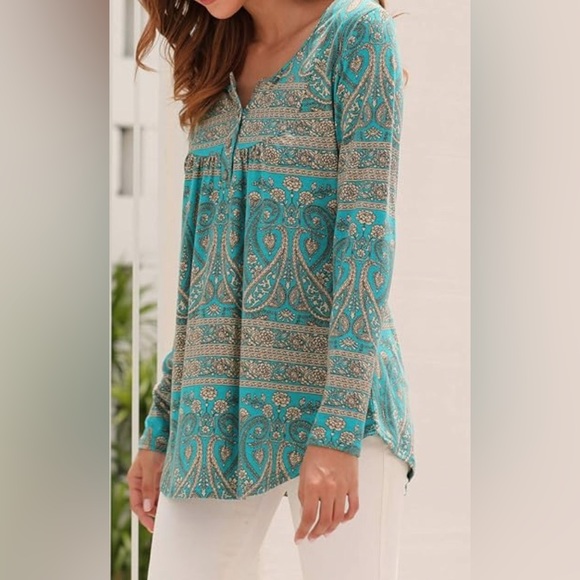 Printed long sleeve tunic V Neck Blouse - Picture 3 of 5